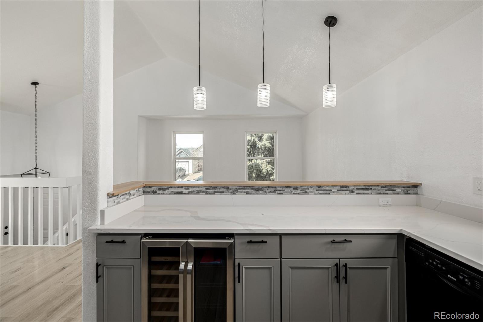 MLS Image #11 for 17486 e plateau drive,aurora, Colorado