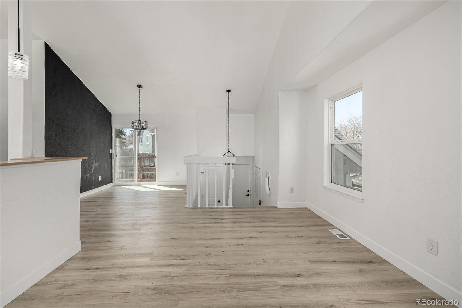 MLS Image #2 for 17486 e plateau drive,aurora, Colorado