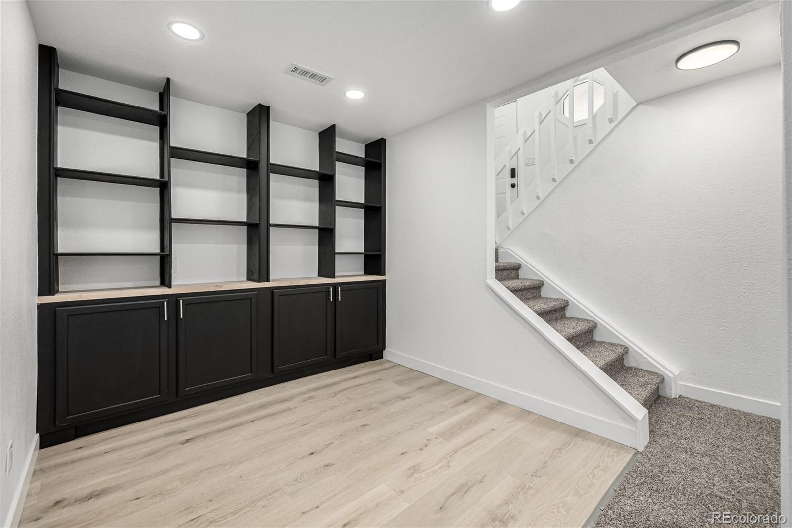 MLS Image #20 for 17486 e plateau drive,aurora, Colorado