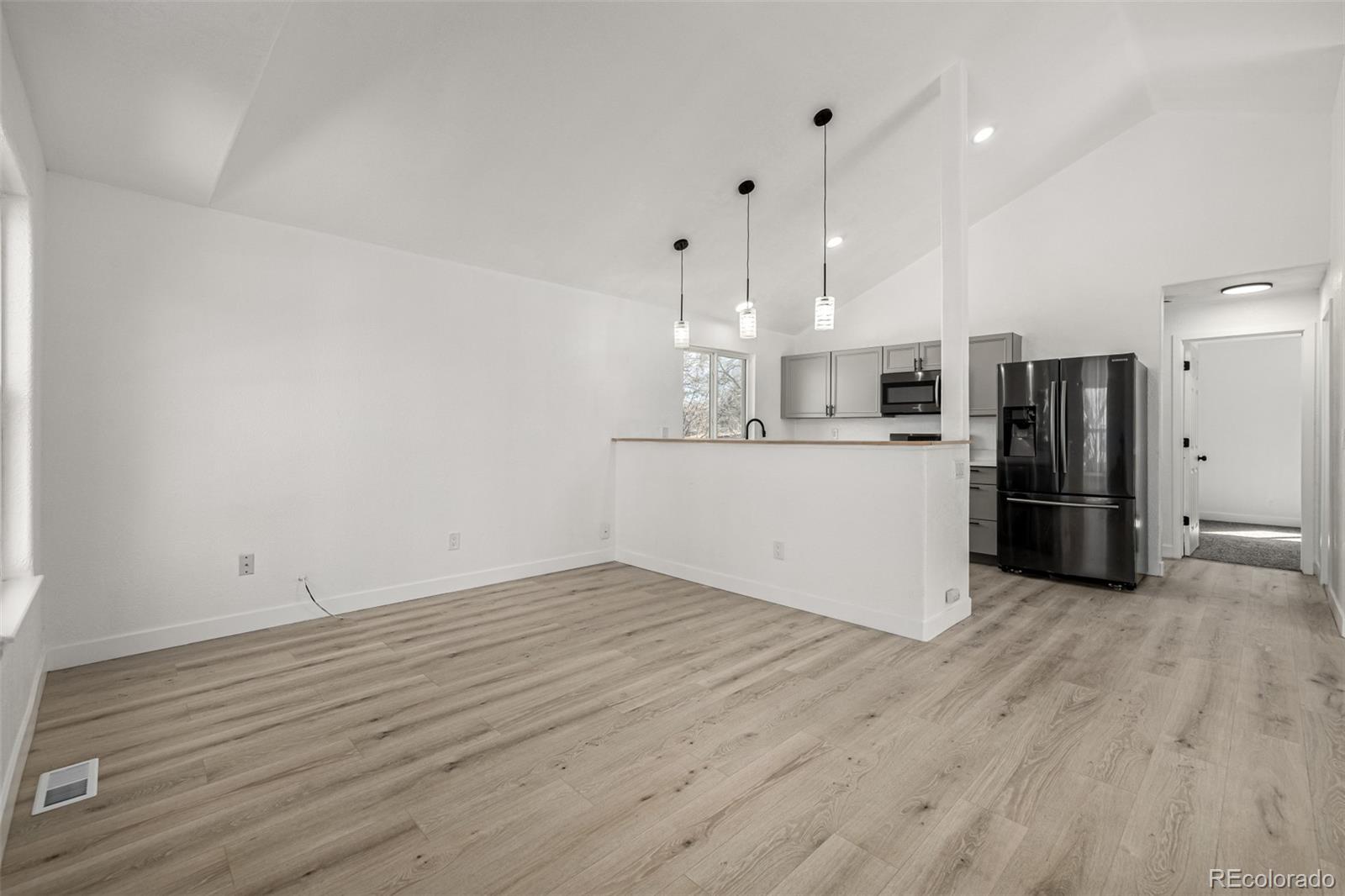 MLS Image #7 for 17486 e plateau drive,aurora, Colorado