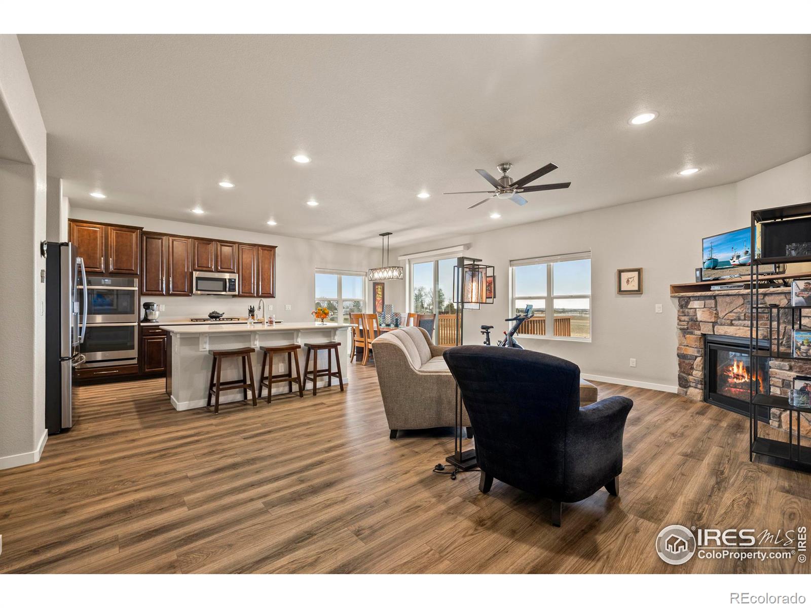 MLS Image #3 for 2100  cadman street,berthoud, Colorado