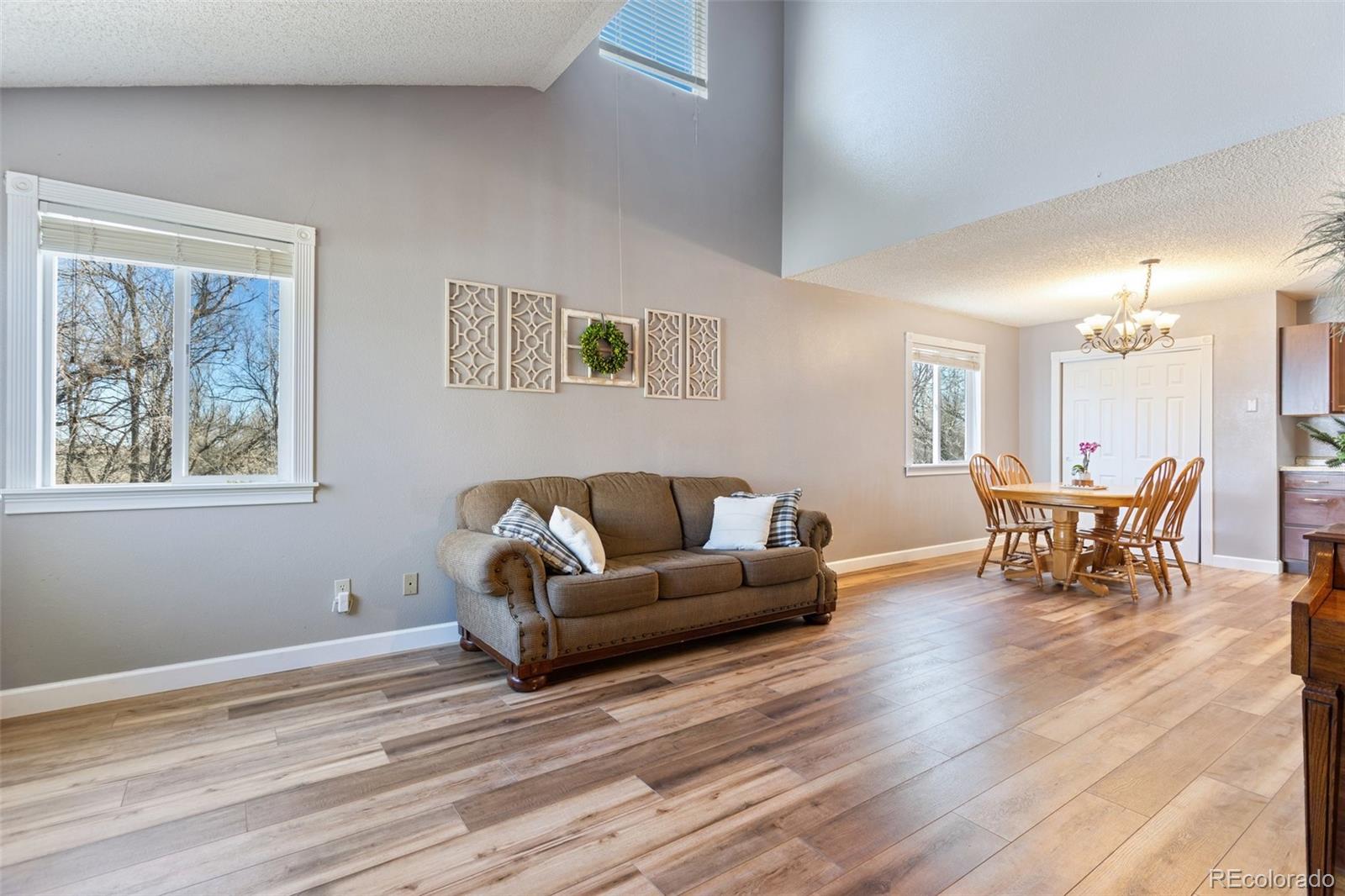 MLS Image #11 for 541  autumn place,fountain, Colorado