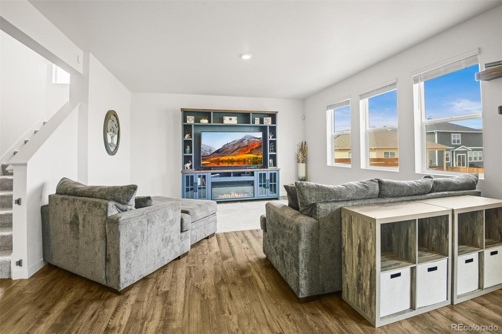 MLS Image #4 for 562  twilight court,fort lupton, Colorado