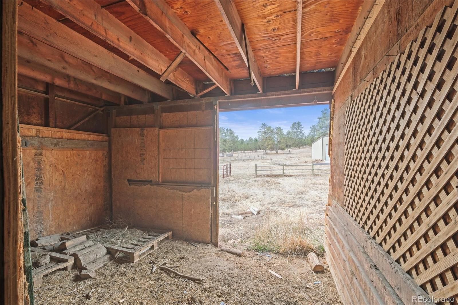 MLS Image #37 for 512  county road 136 ,elizabeth, Colorado