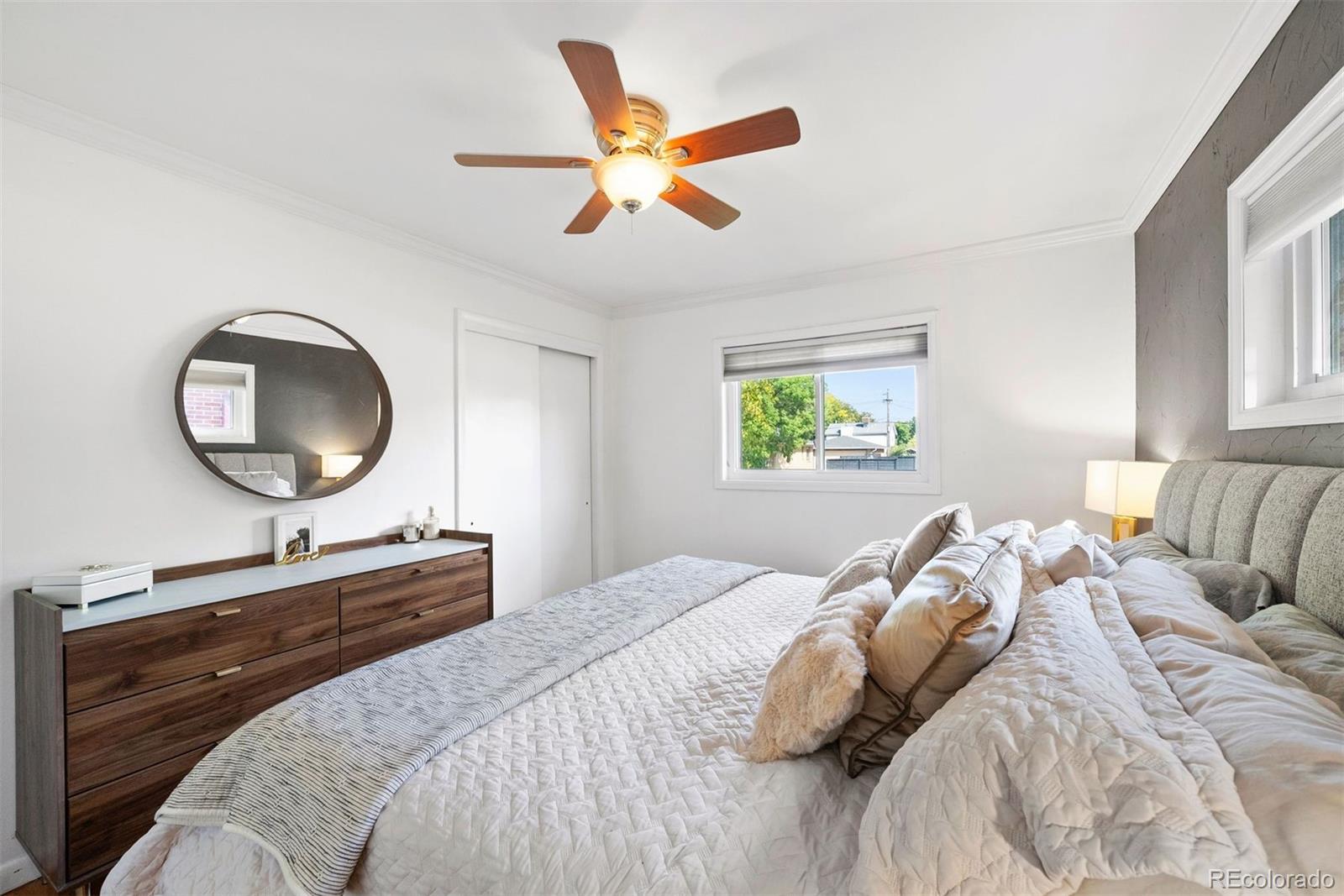 MLS Image #13 for 1585 s jasmine street,denver, Colorado