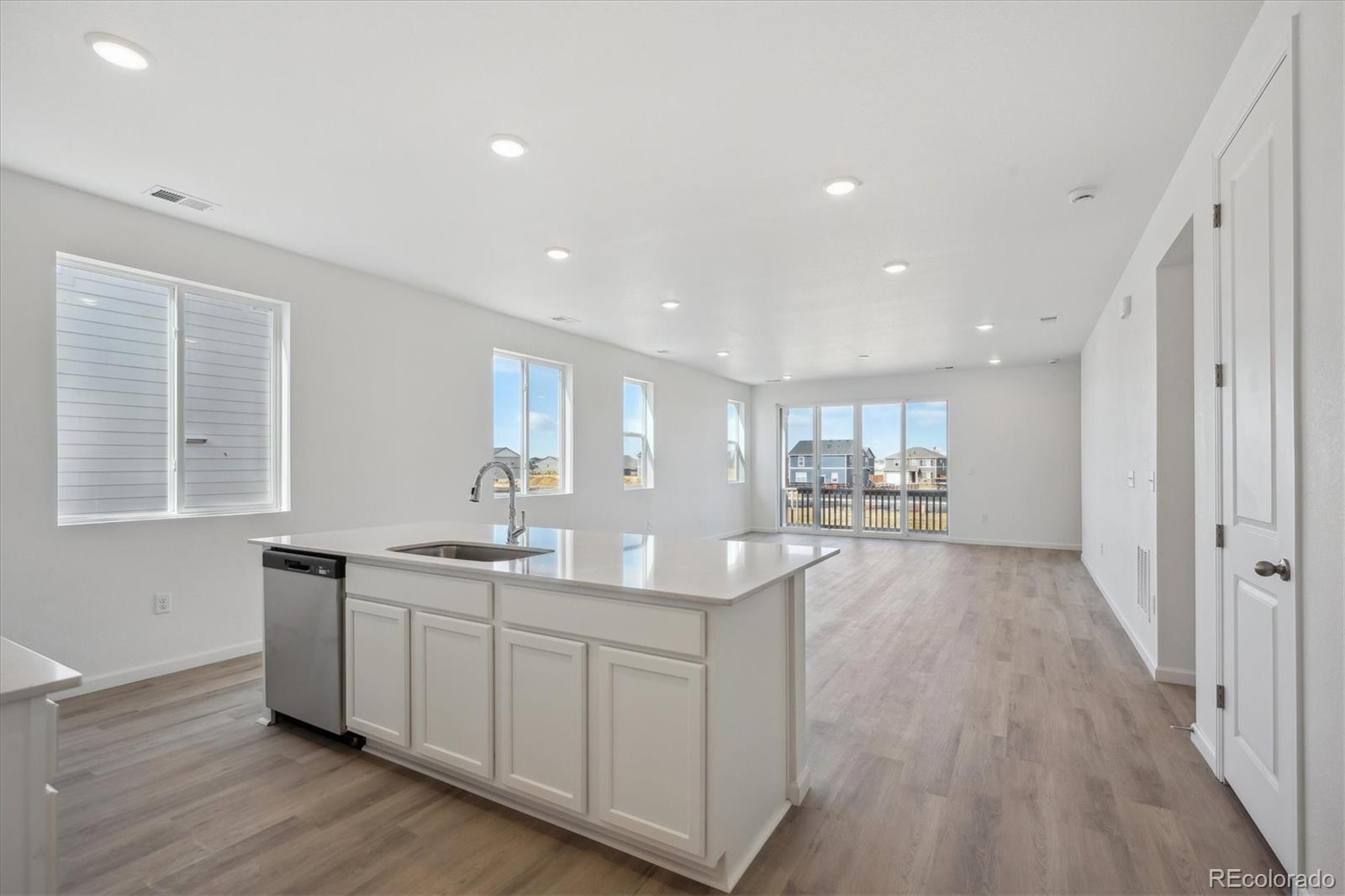 MLS Image #5 for 6161  amerifax drive,windsor, Colorado