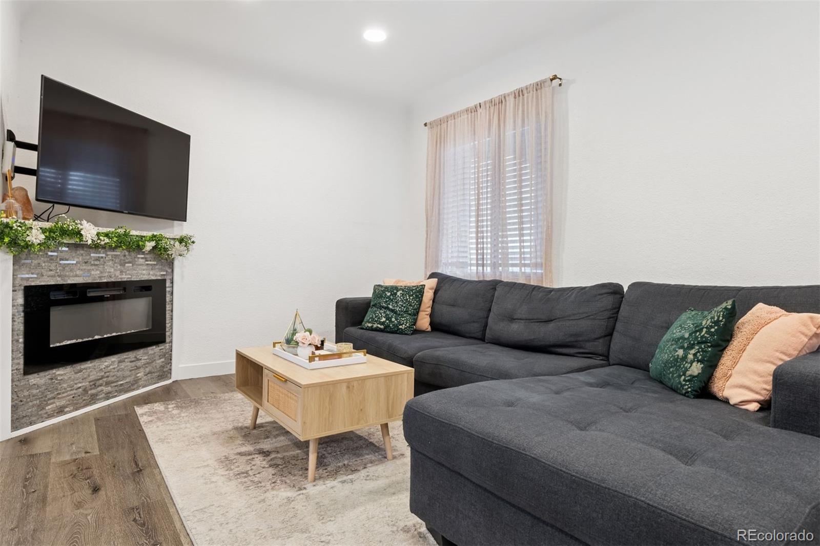 MLS Image #7 for 4463  steele street,denver, Colorado