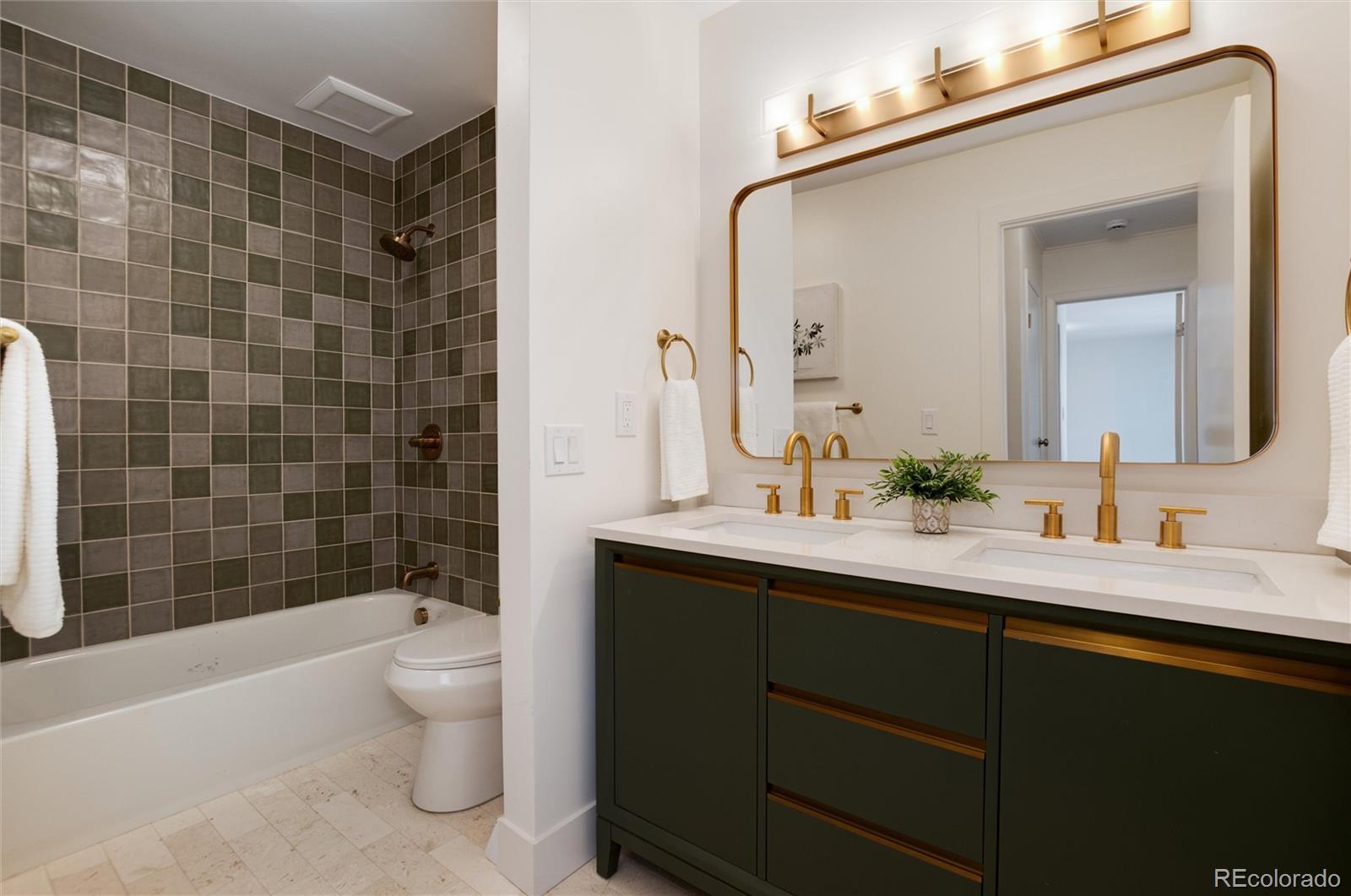 MLS Image #16 for 9695 e kansas circle,denver, Colorado