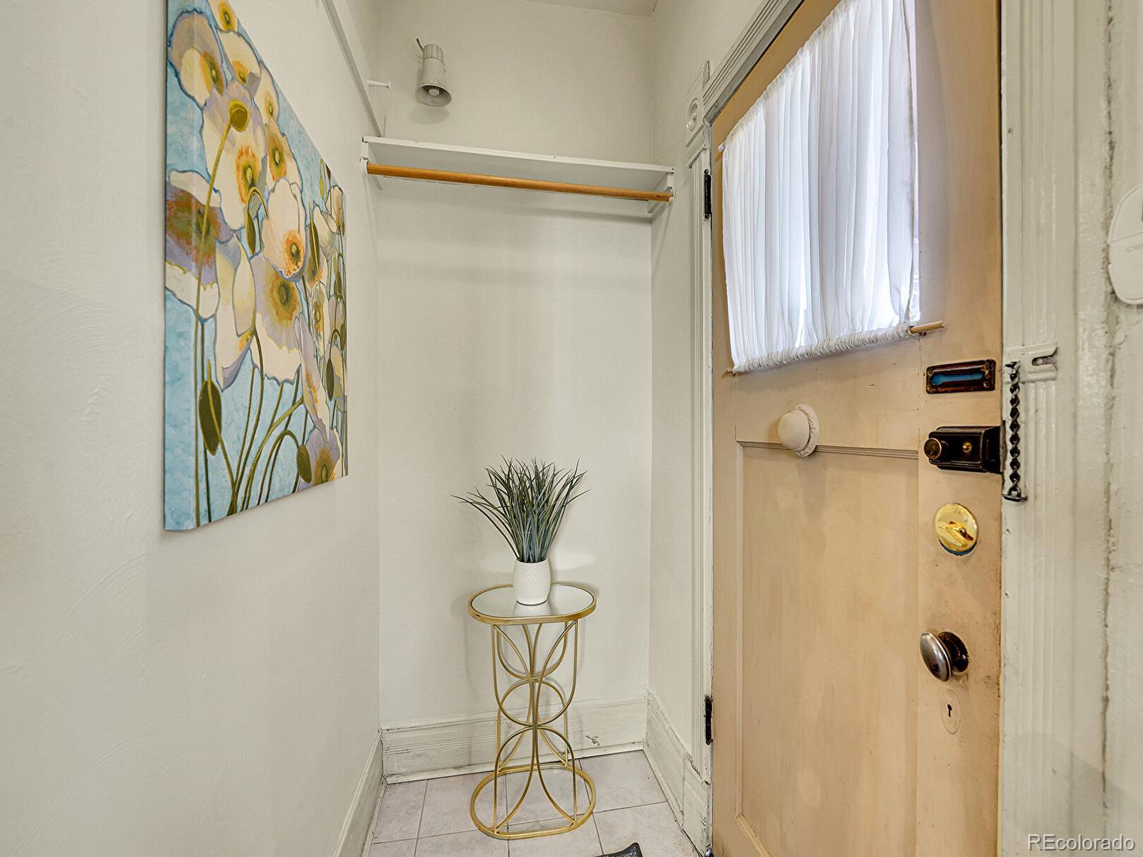 MLS Image #5 for 1256 s pennsylvania street,denver, Colorado