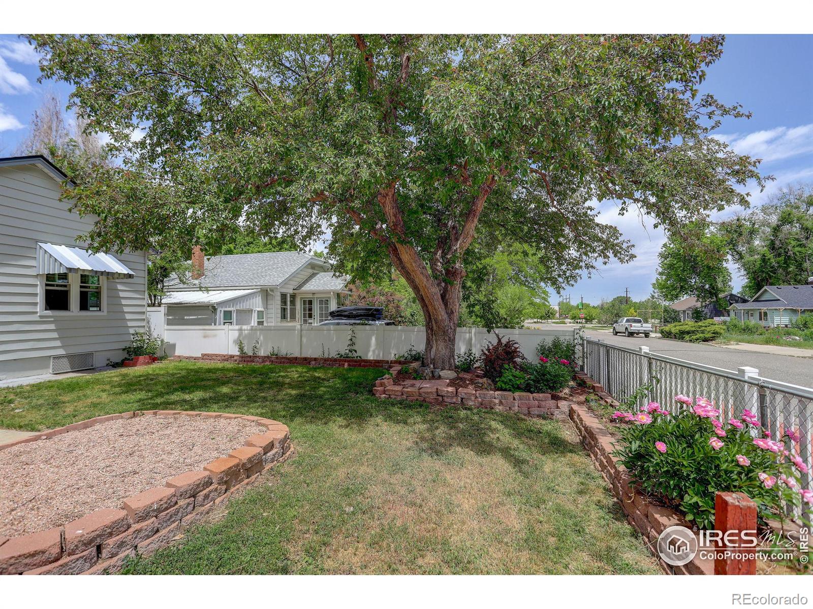 MLS Image #3 for 724  carbon street,erie, Colorado