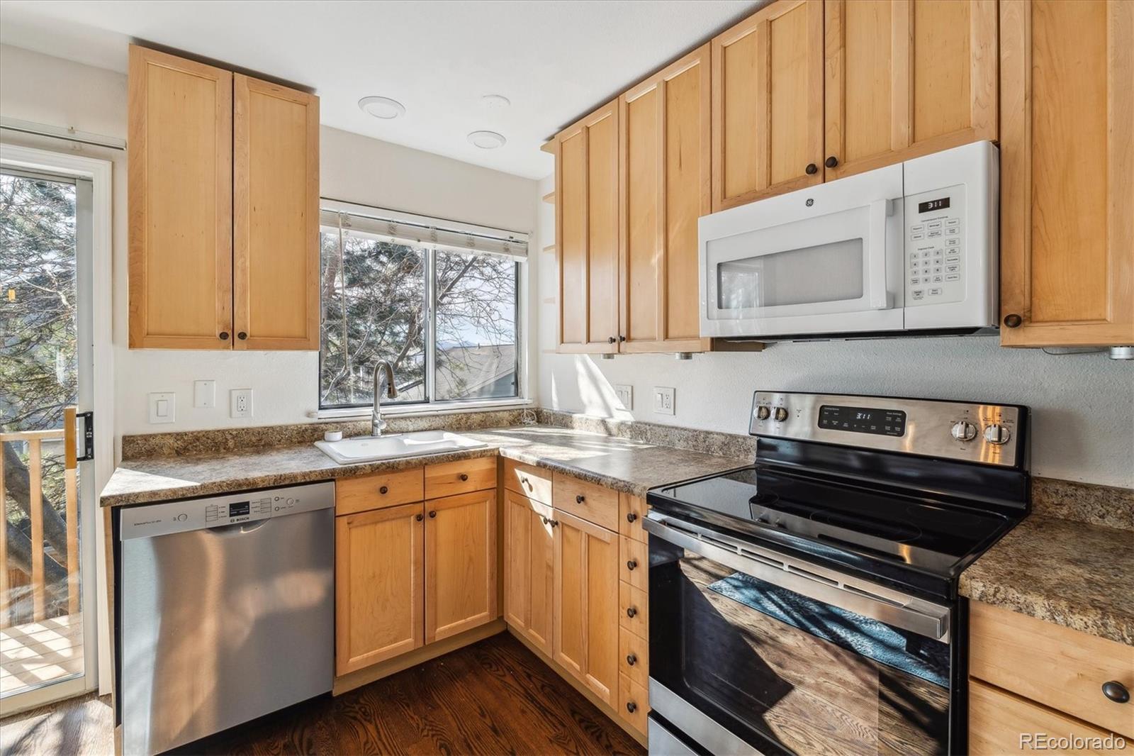 MLS Image #10 for 9519  devon court,highlands ranch, Colorado