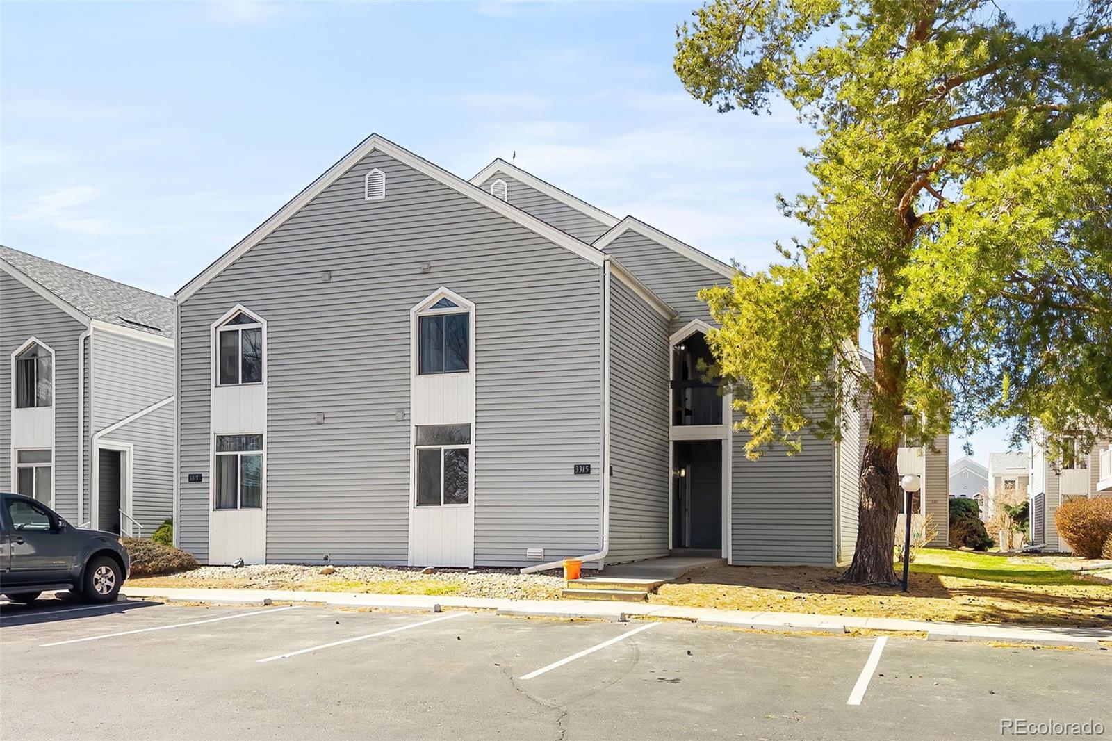 MLS Image #4 for 3315 s monaco street,denver, Colorado