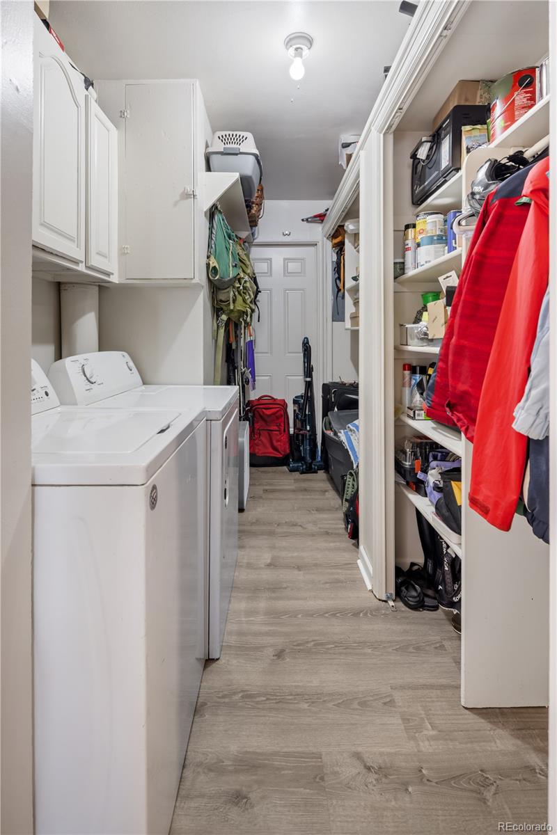 MLS Image #14 for 780  campo street,denver, Colorado