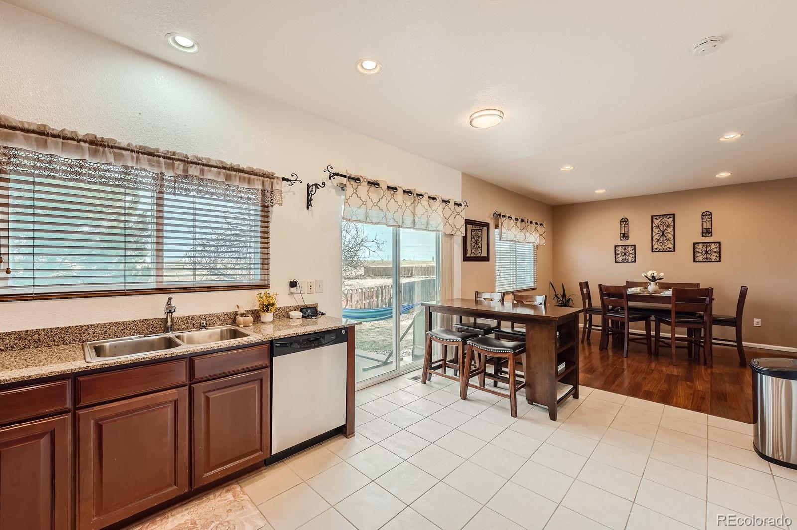 MLS Image #8 for 3894 s tibet way,aurora, Colorado