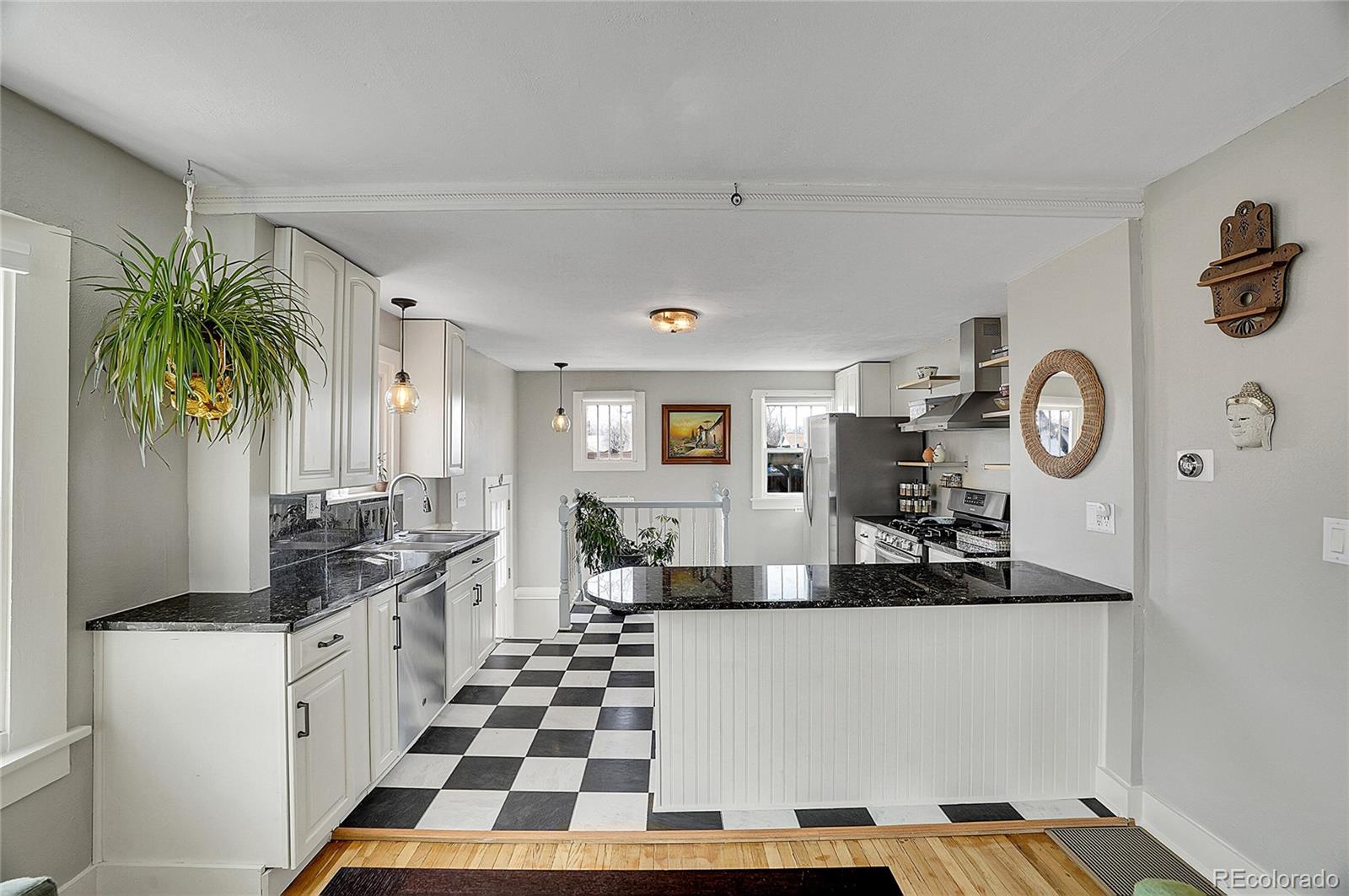 MLS Image #12 for 633  lowell boulevard,denver, Colorado