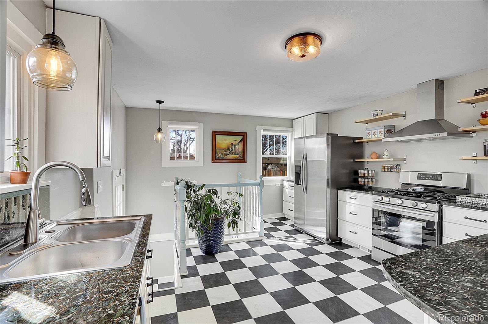MLS Image #15 for 633  lowell boulevard,denver, Colorado