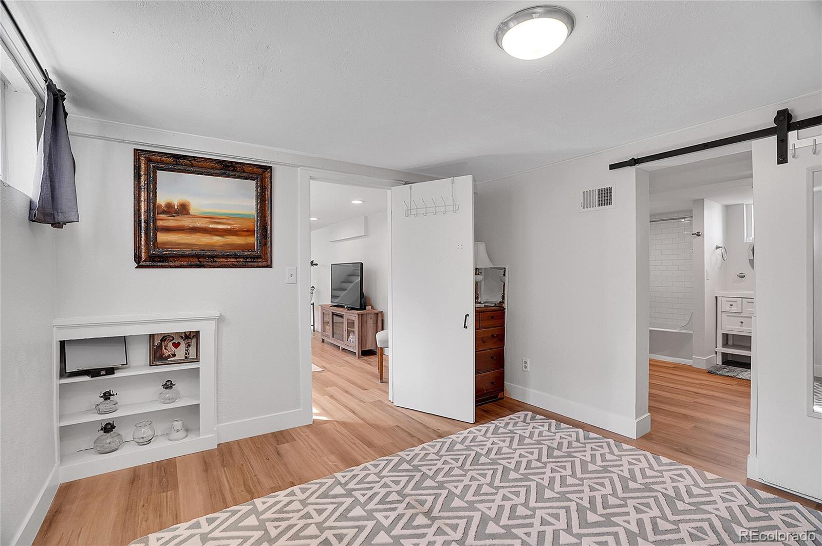 MLS Image #31 for 633  lowell boulevard,denver, Colorado
