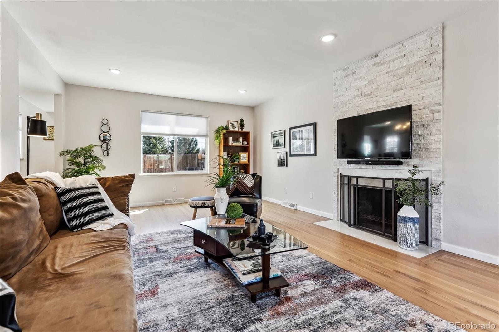 MLS Image #20 for 656 s poplar street,denver, Colorado