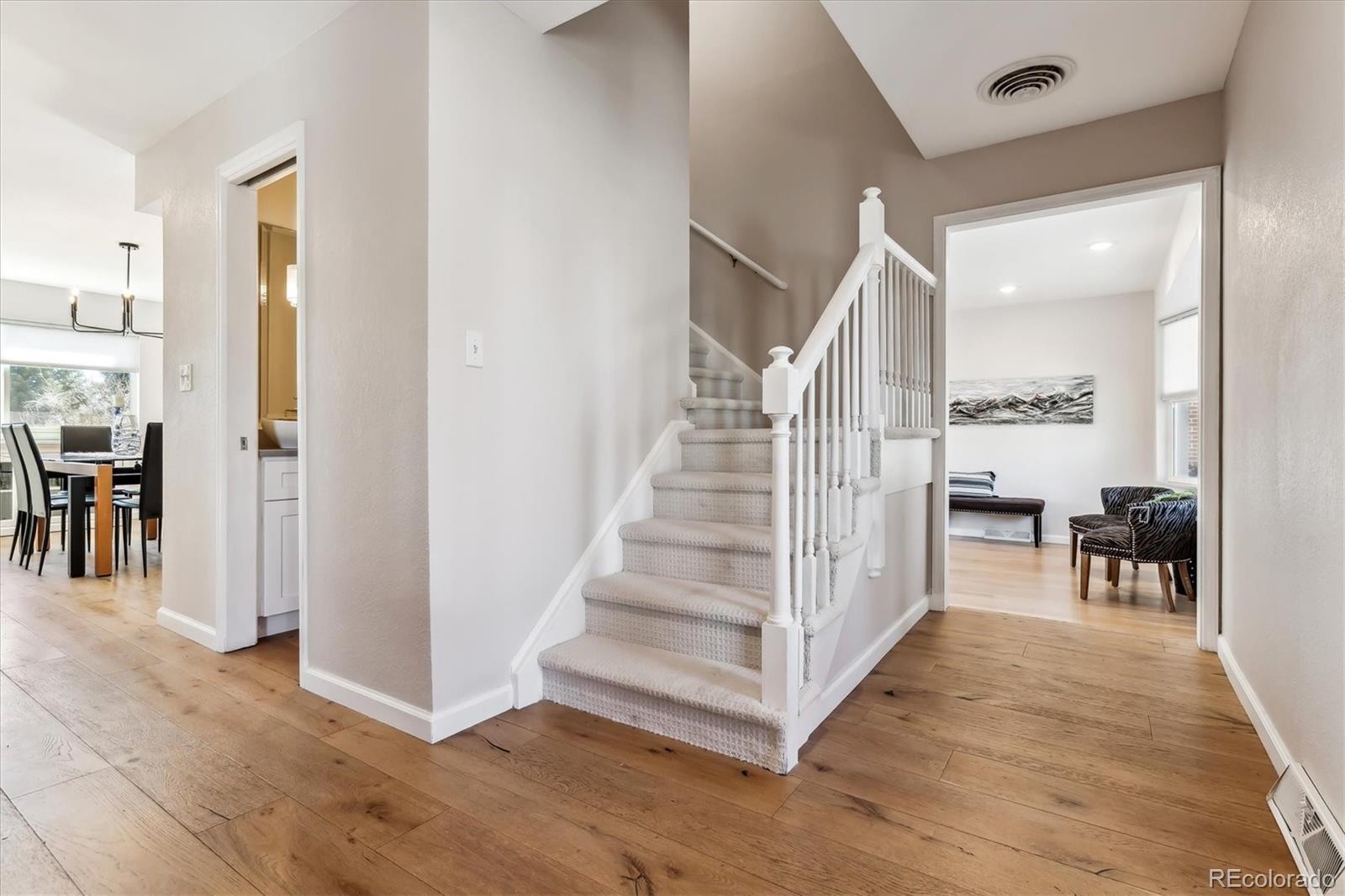 MLS Image #4 for 656 s poplar street,denver, Colorado