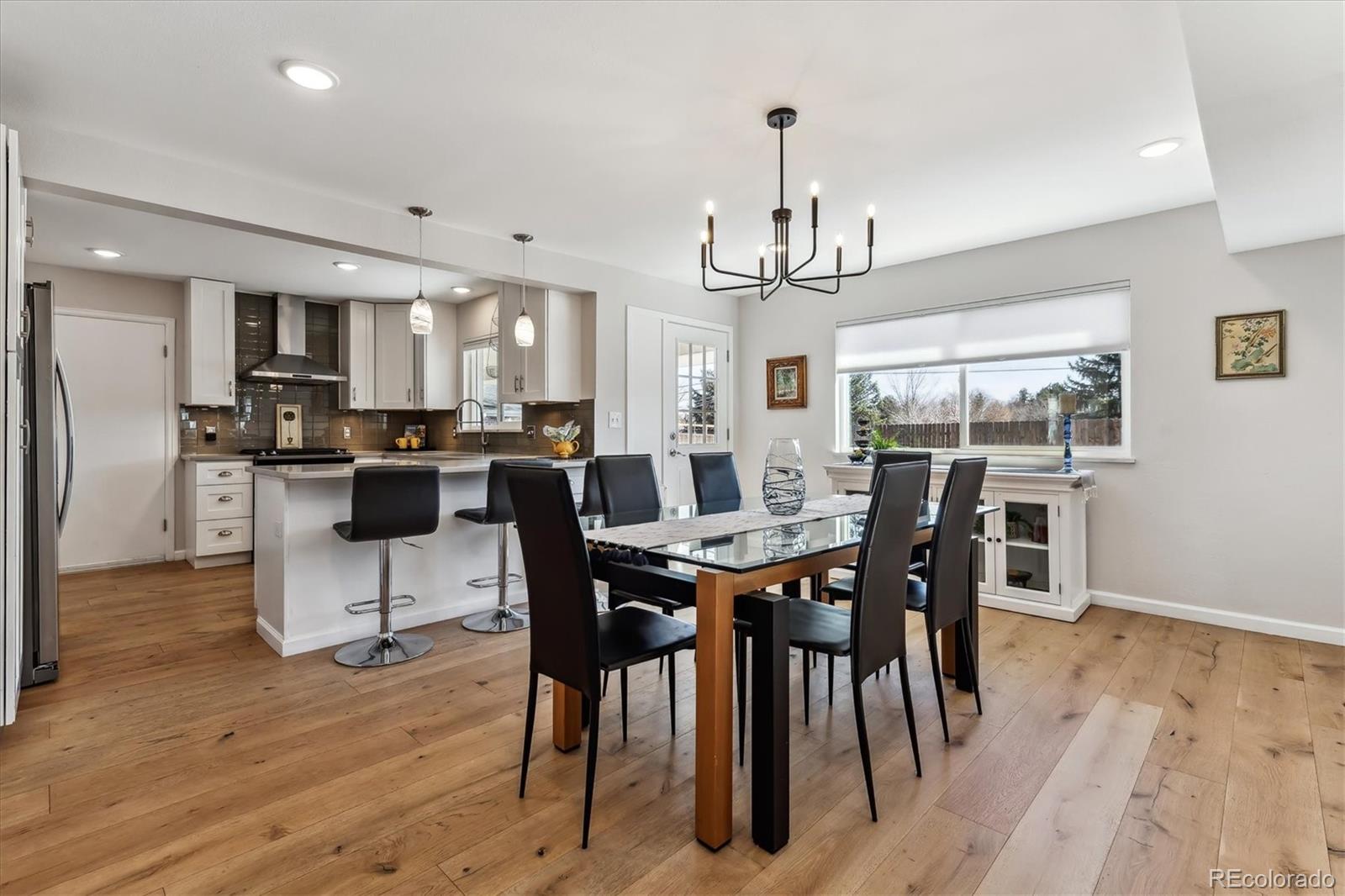 MLS Image #9 for 656 s poplar street,denver, Colorado
