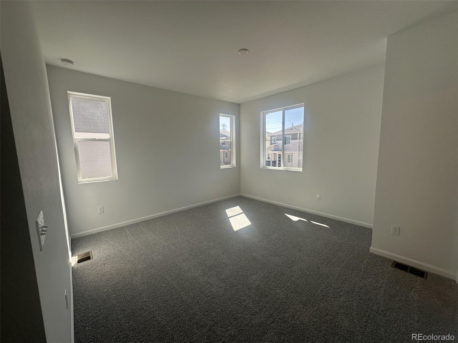 MLS Image #9 for 22813 e tufts avenue,aurora, Colorado