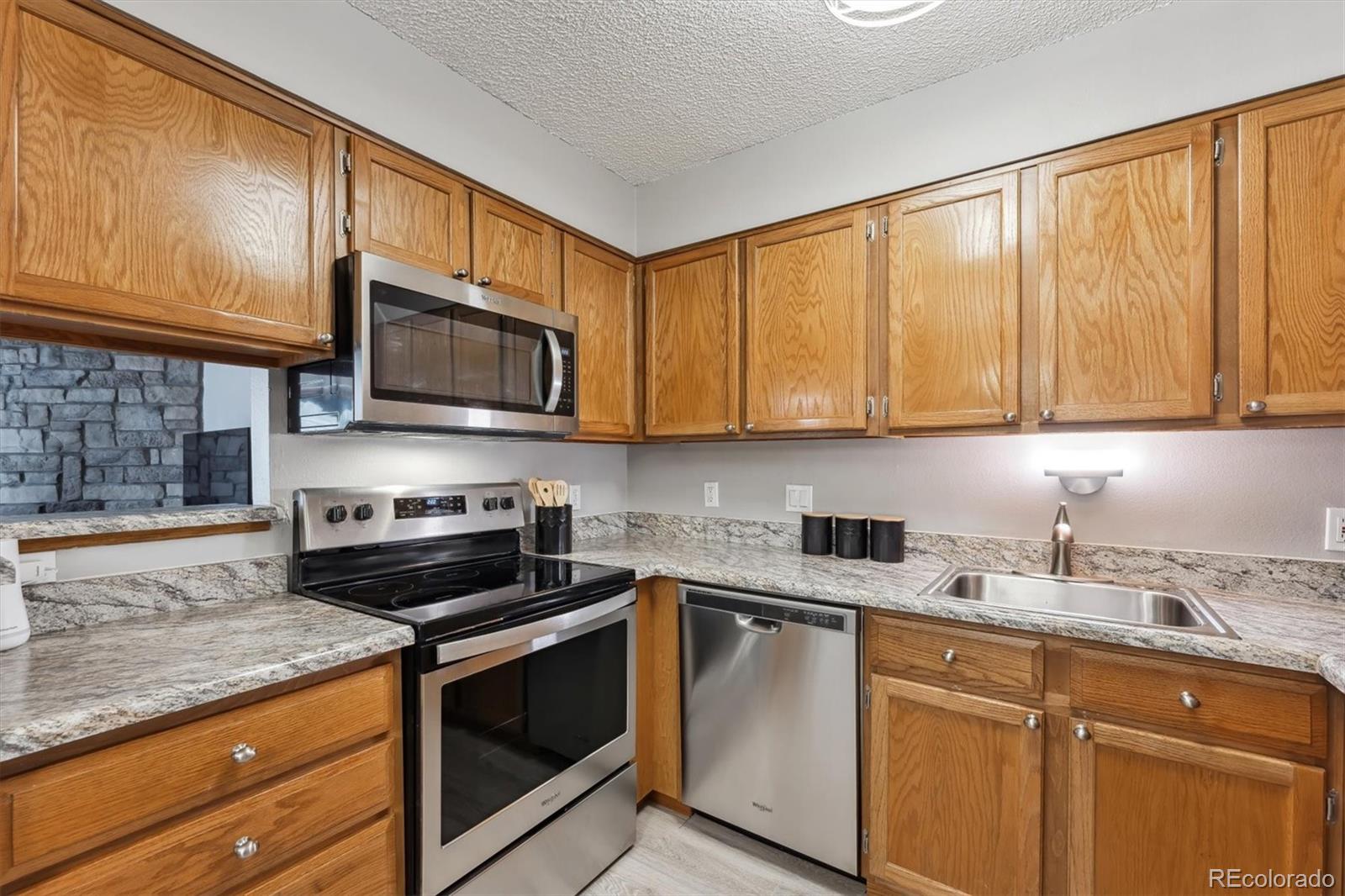 MLS Image #11 for 203  wright street,lakewood, Colorado