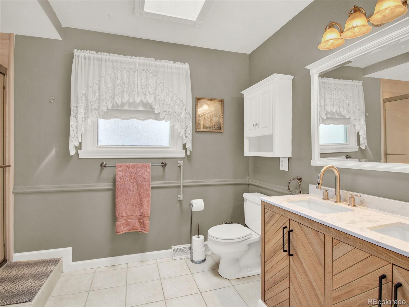 MLS Image #14 for 638 s dudley street,lakewood, Colorado