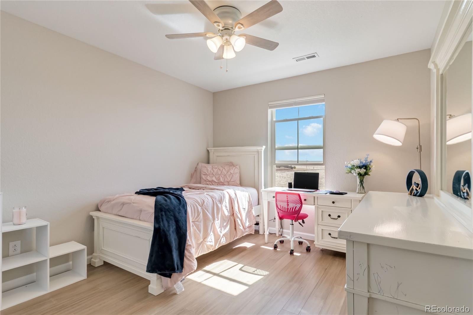 MLS Image #22 for 27798 e 7th place,aurora, Colorado