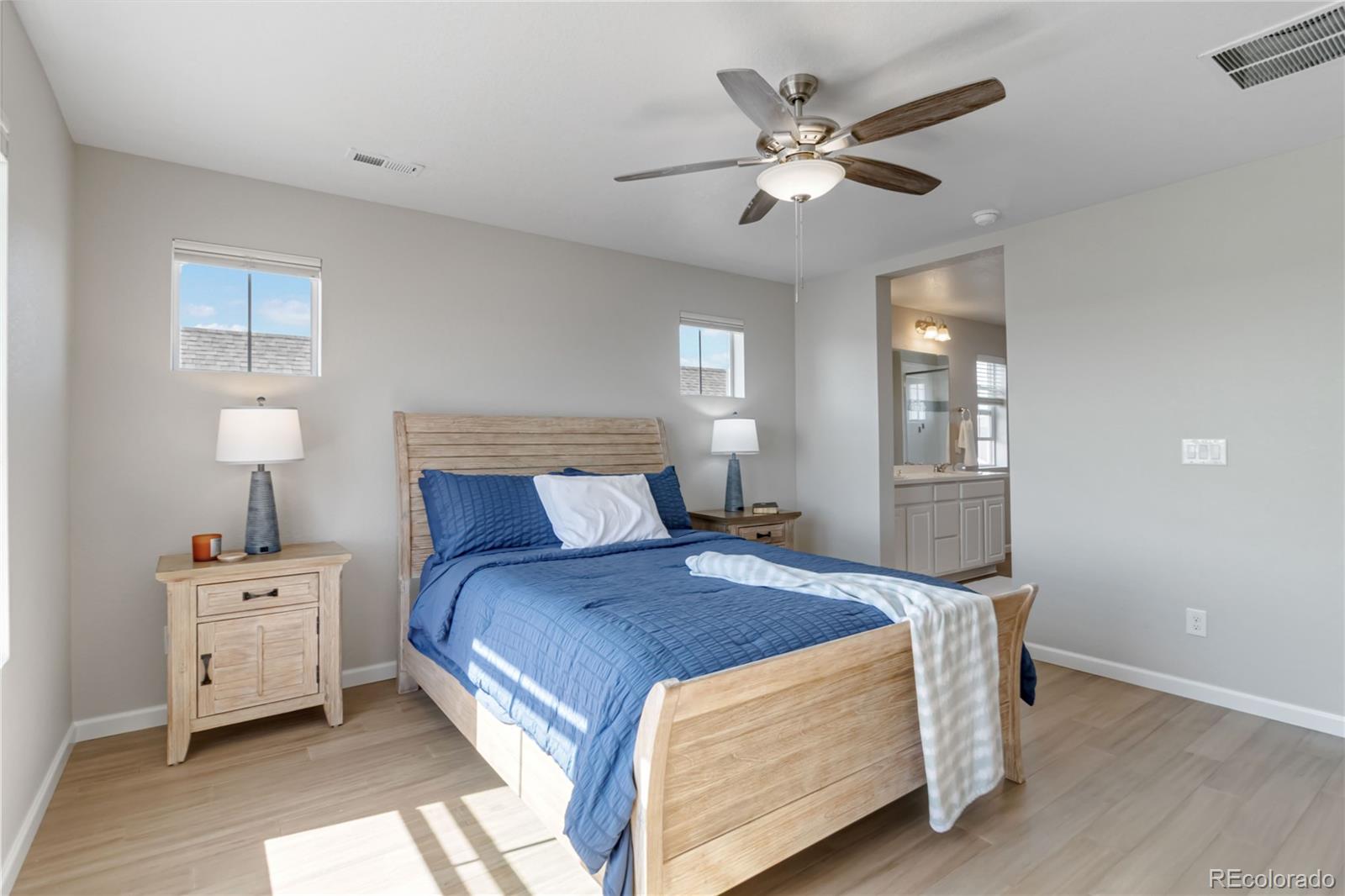 MLS Image #27 for 27798 e 7th place,aurora, Colorado