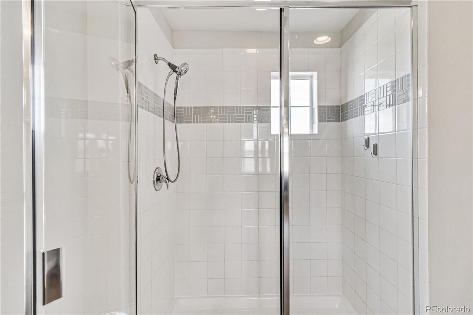 MLS Image #31 for 27798 e 7th place,aurora, Colorado