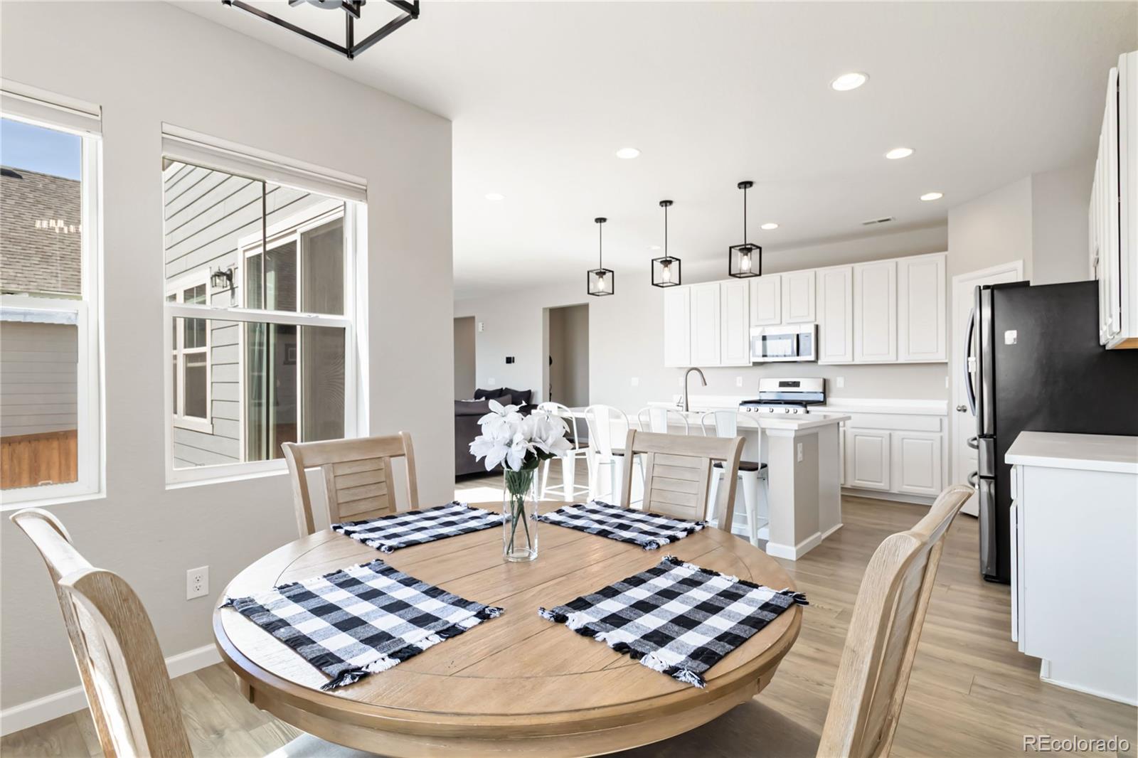MLS Image #9 for 27798 e 7th place,aurora, Colorado