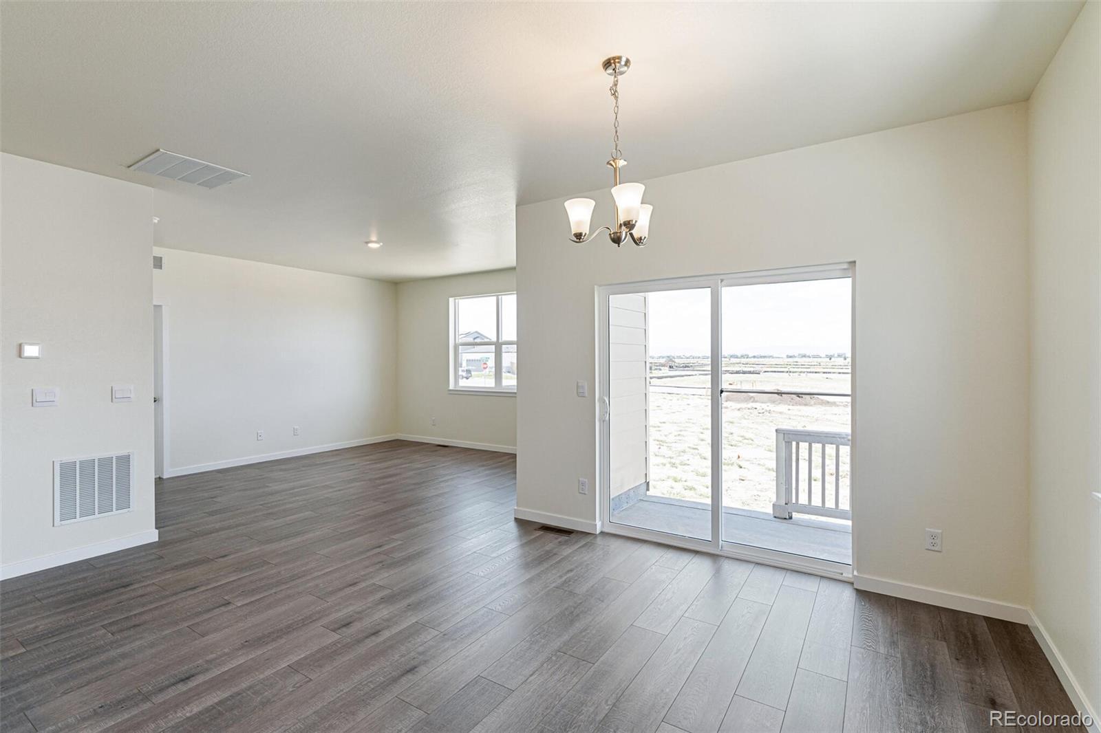 MLS Image #3 for 13457  valentia street,thornton, Colorado