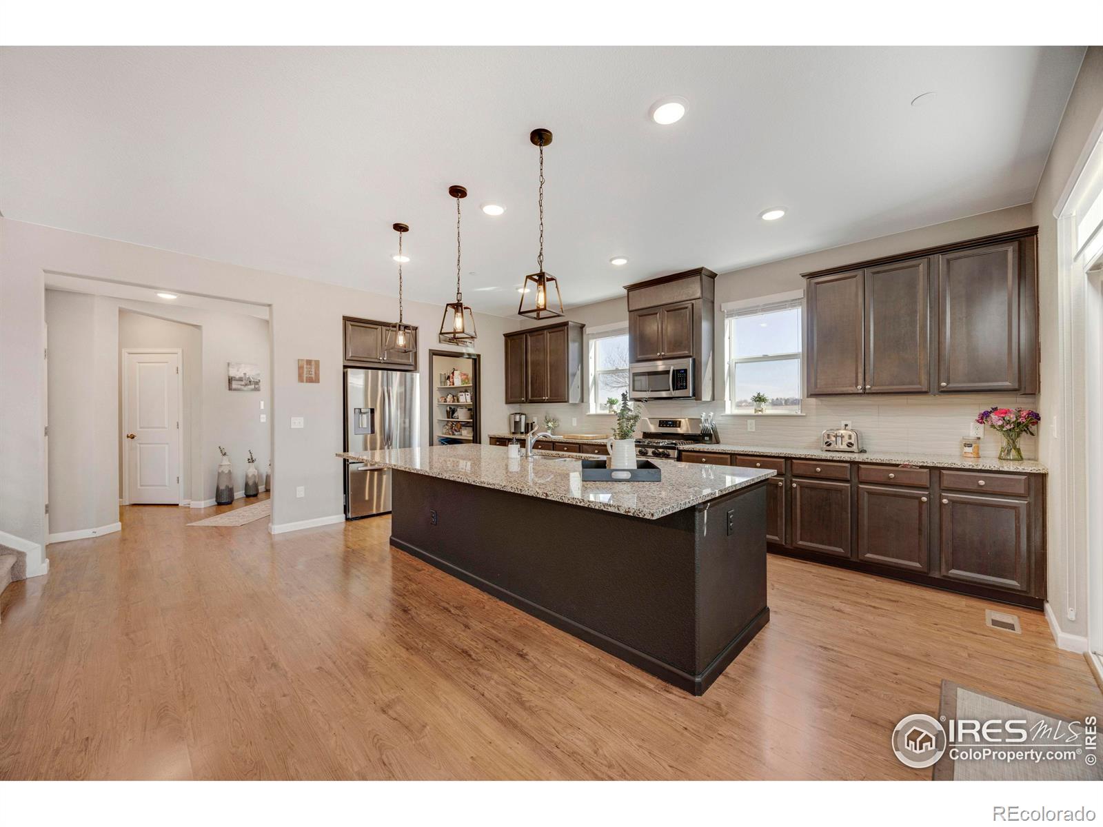 MLS Image #11 for 1103  saipan court,fort collins, Colorado