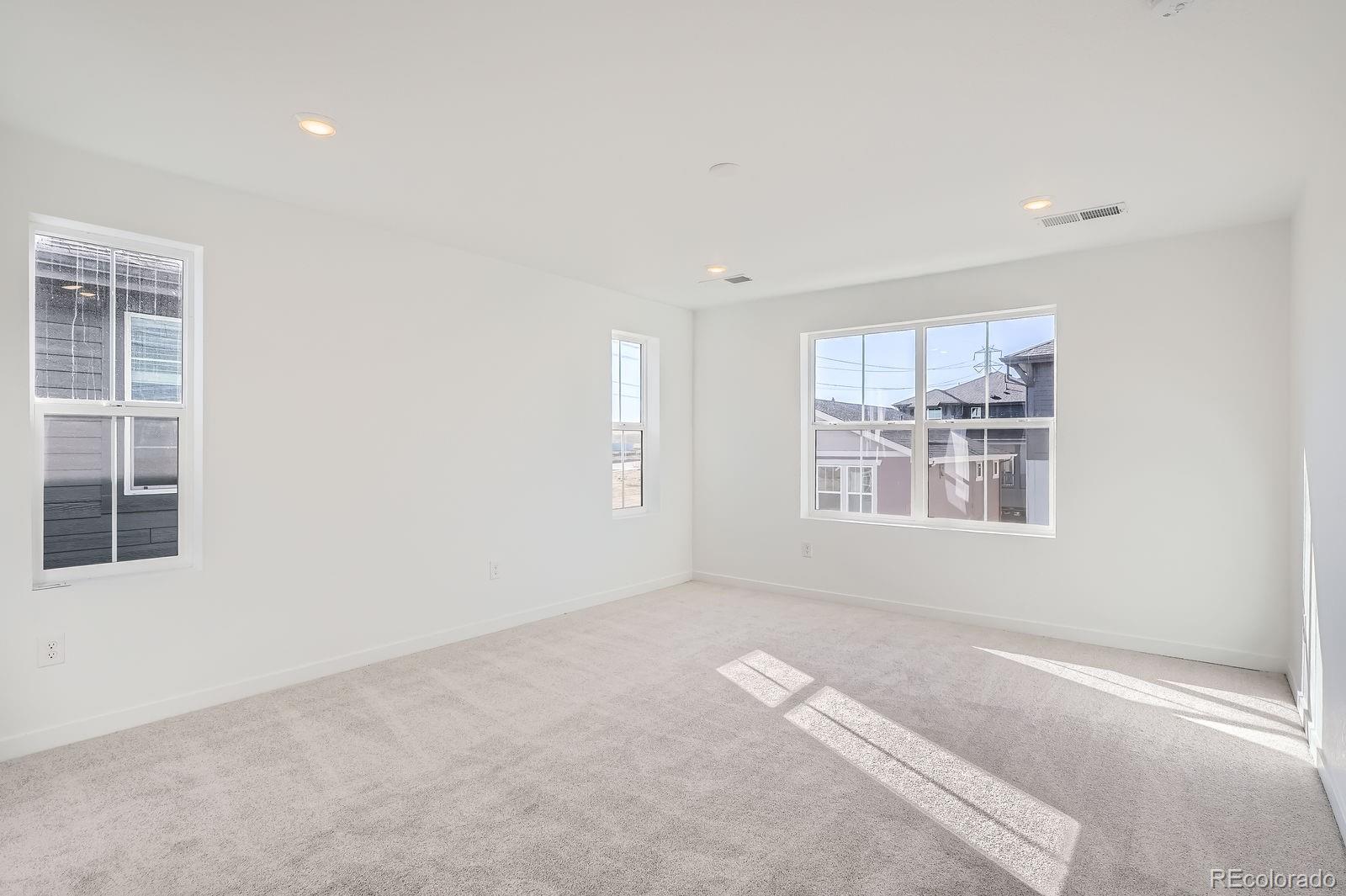 MLS Image #7 for 2088 s haleyville way,aurora, Colorado