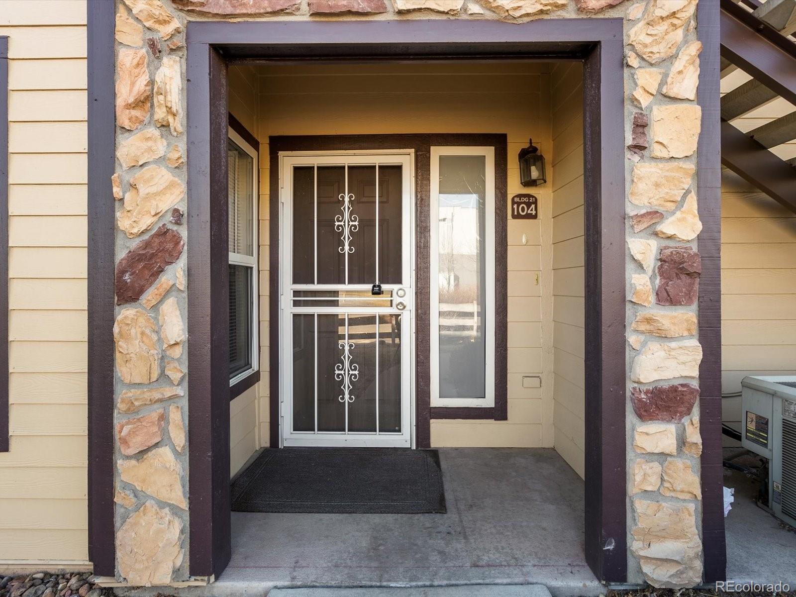 MLS Image #4 for 4747 s balsam way 104,littleton, Colorado