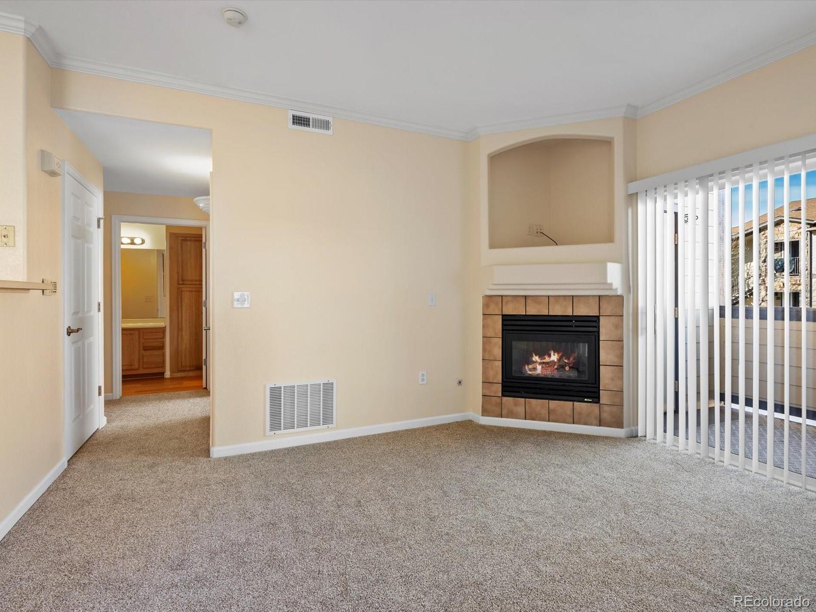 MLS Image #6 for 4747 s balsam way 104,littleton, Colorado