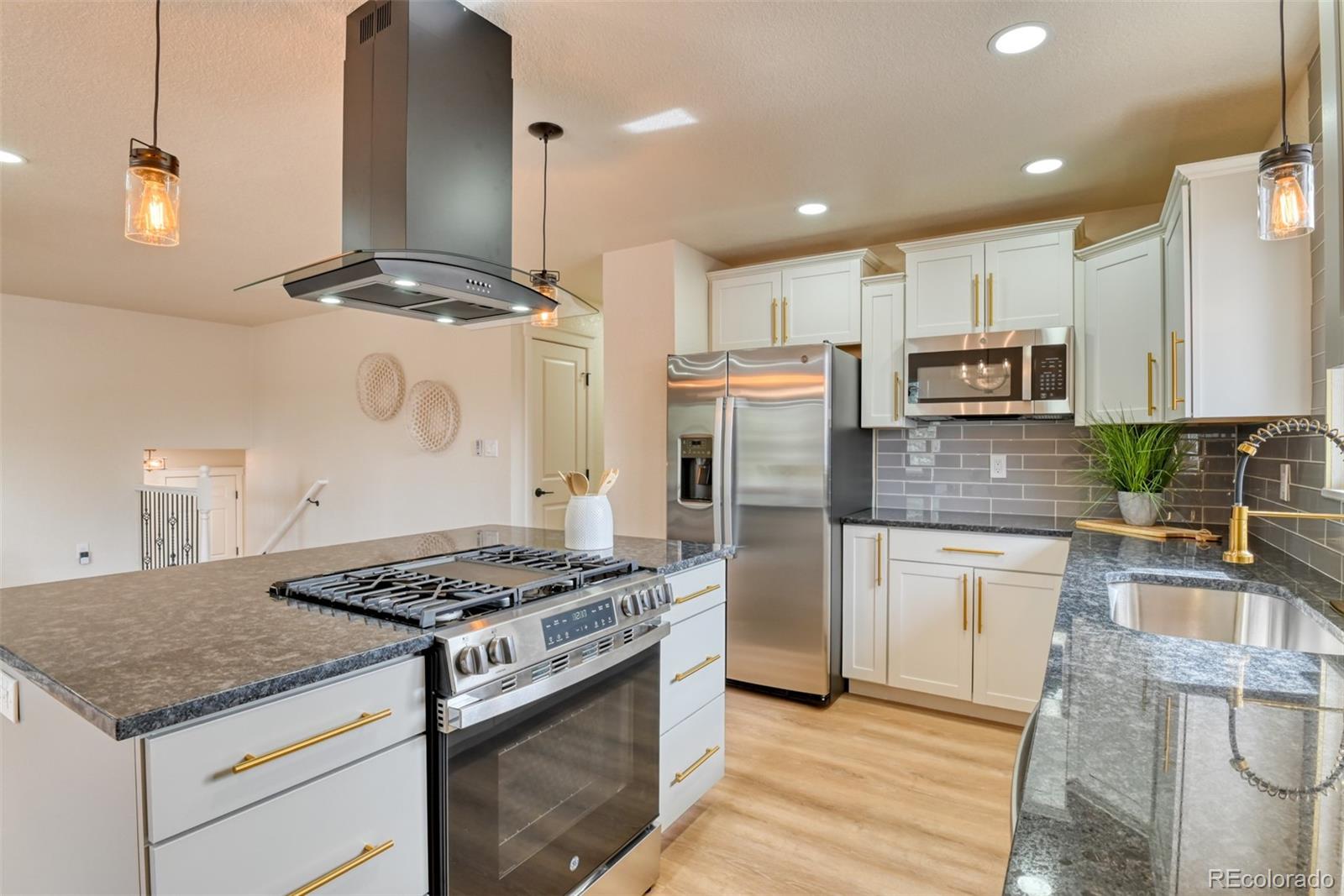 MLS Image #9 for 7171  metropolitan street,colorado springs, Colorado