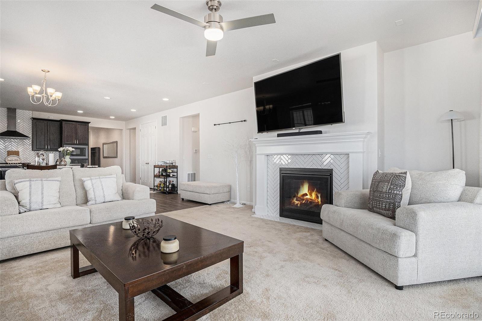 MLS Image #4 for 22591 e narrowleaf circle,aurora, Colorado