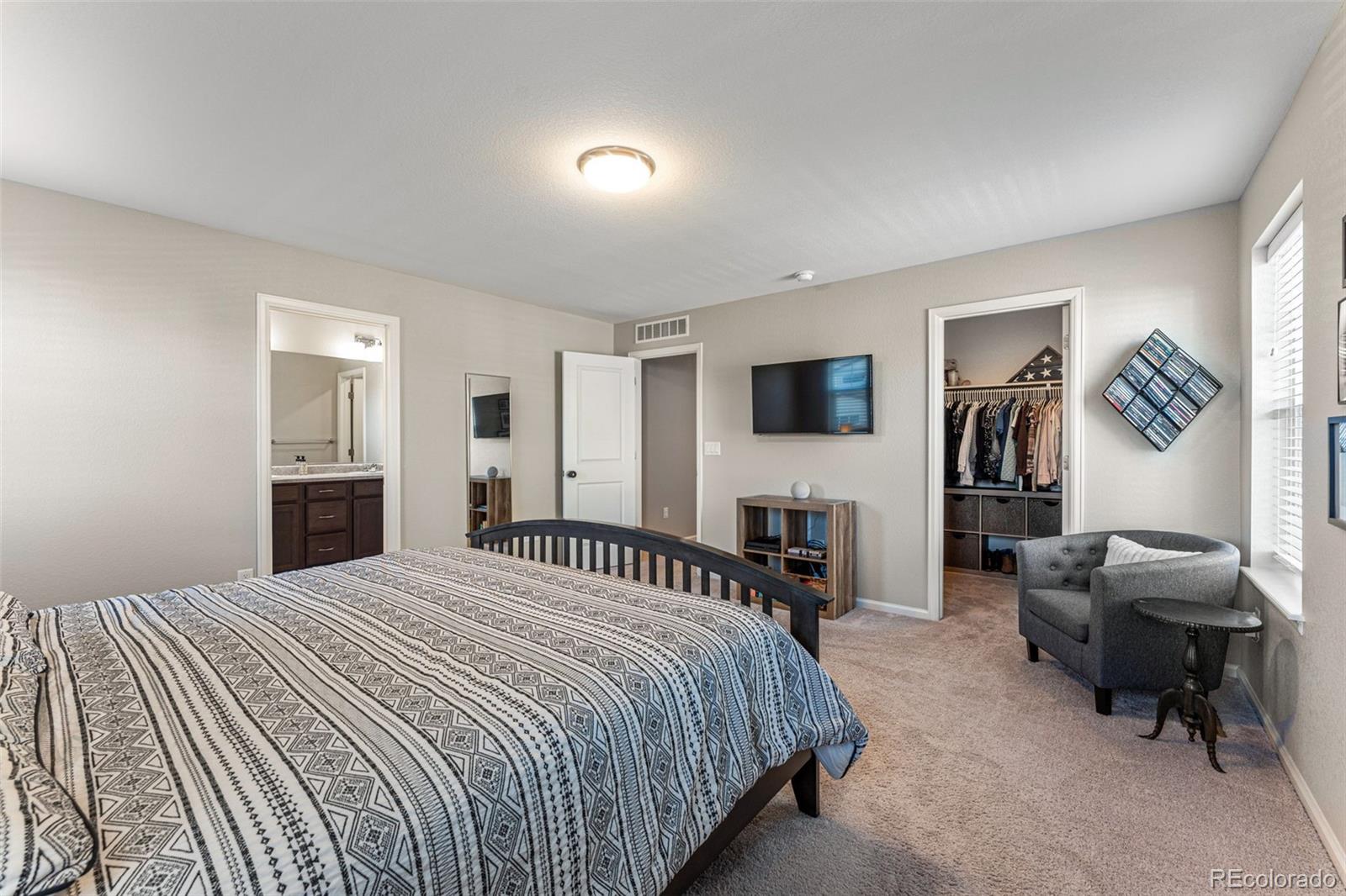 MLS Image #17 for 6129  dayton street,denver, Colorado