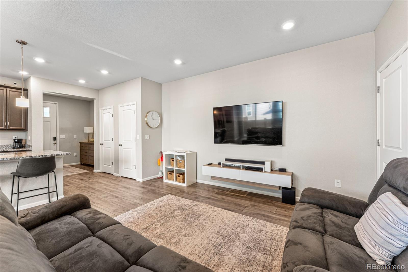MLS Image #7 for 6129  dayton street,denver, Colorado