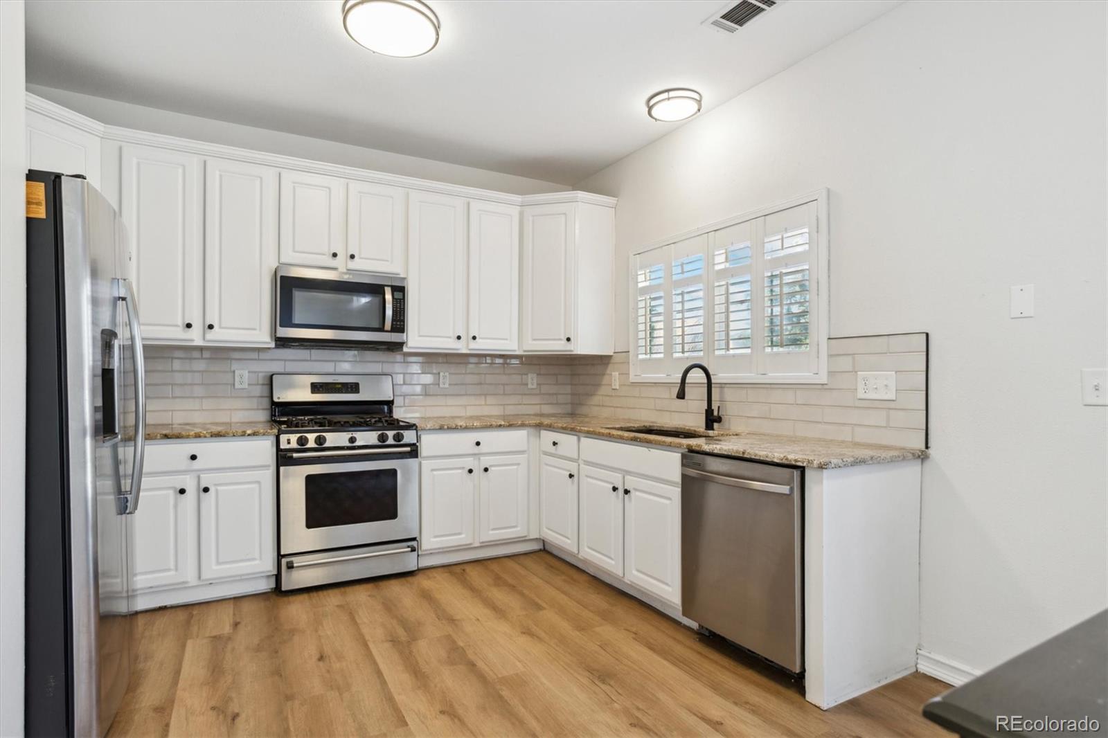 MLS Image #5 for 7453 s norfolk street,aurora, Colorado