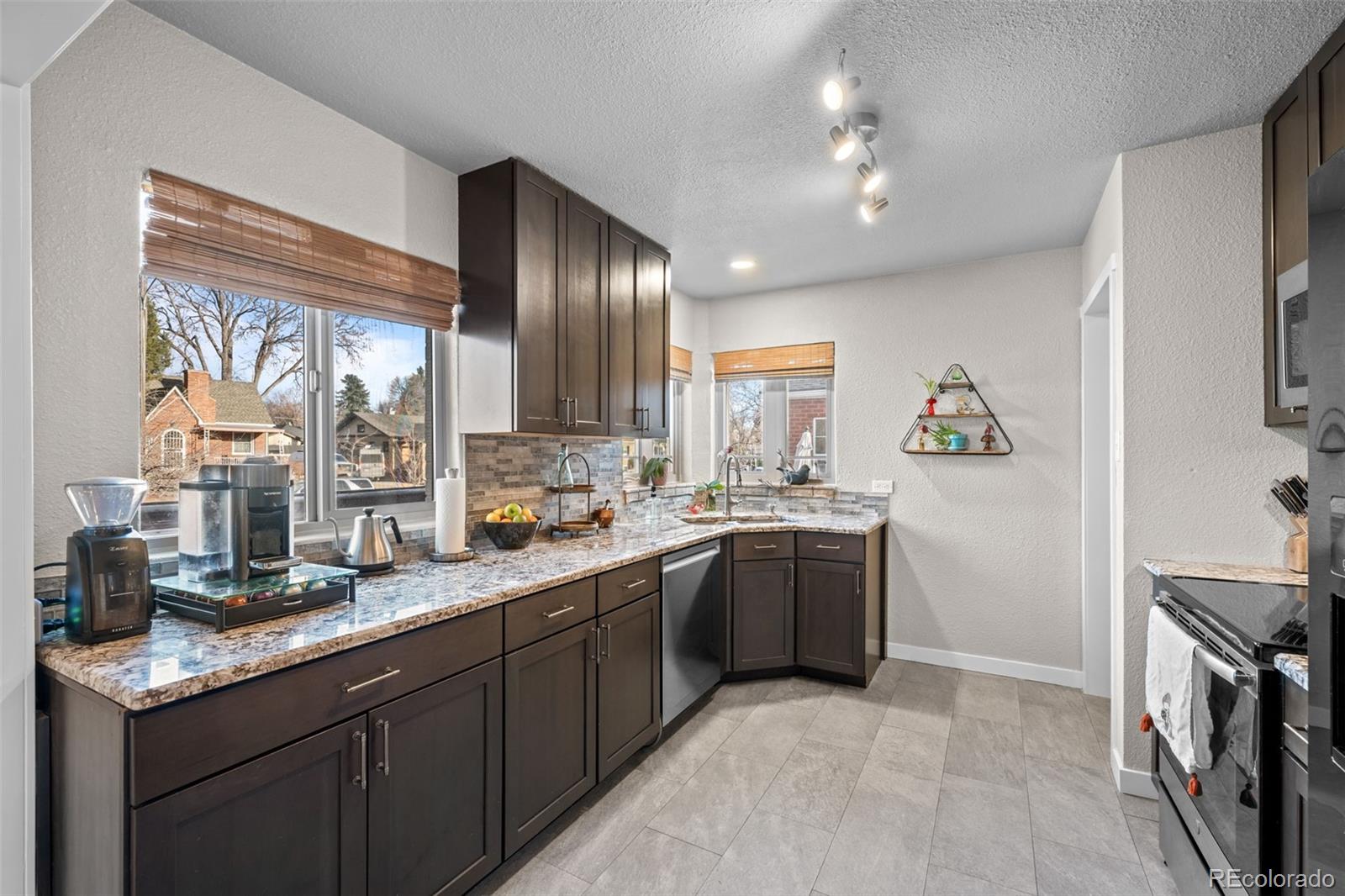 MLS Image #17 for 2855  albion street,denver, Colorado