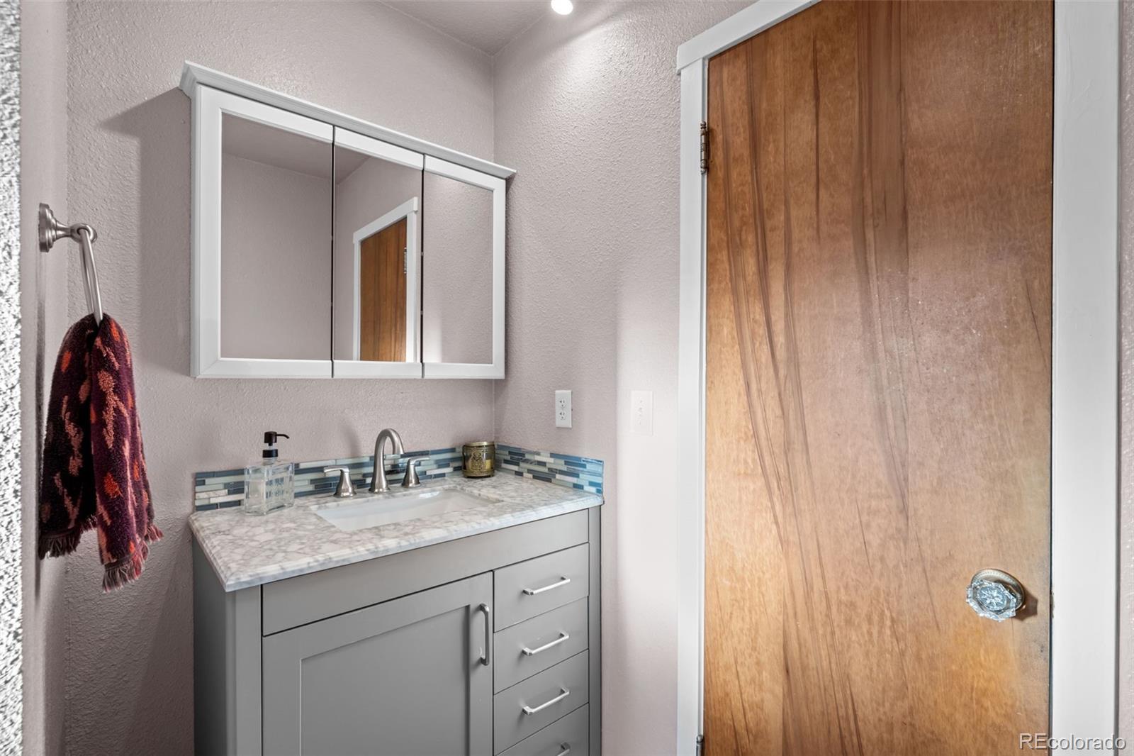 MLS Image #25 for 2855  albion street,denver, Colorado