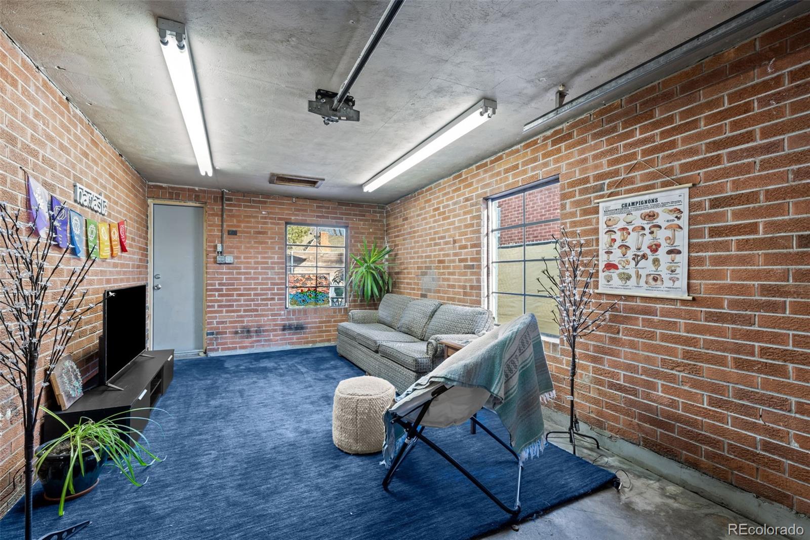 MLS Image #32 for 2855  albion street,denver, Colorado