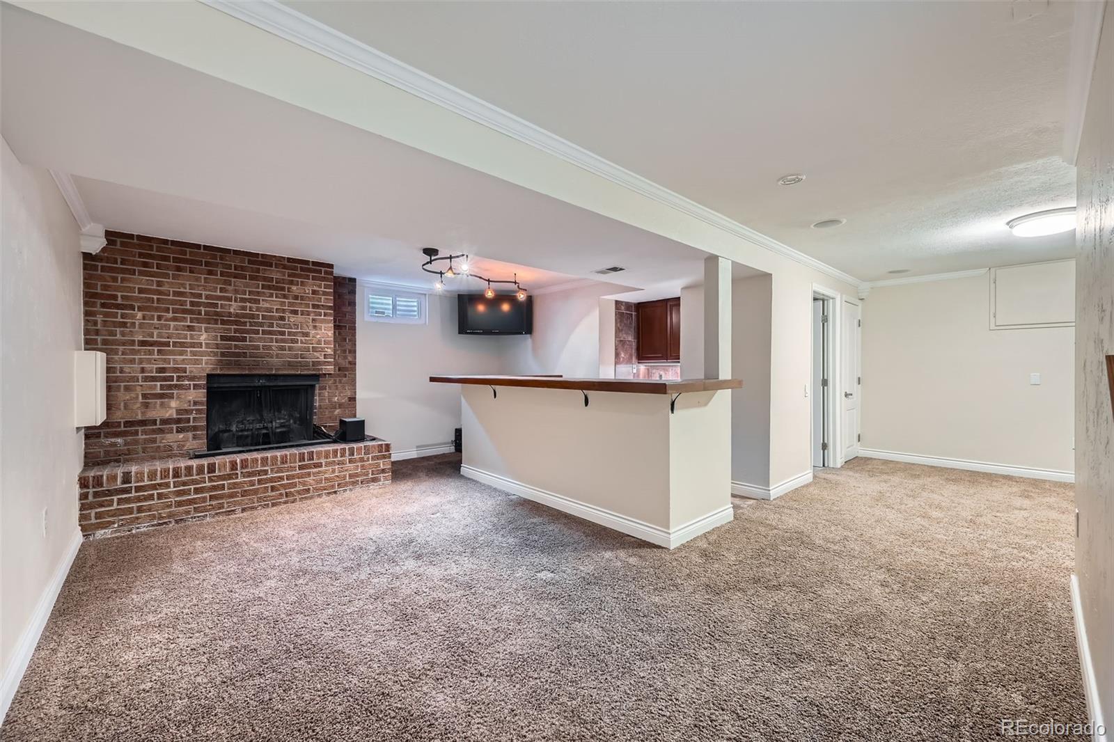 MLS Image #18 for 15835 e oxford avenue,aurora, Colorado