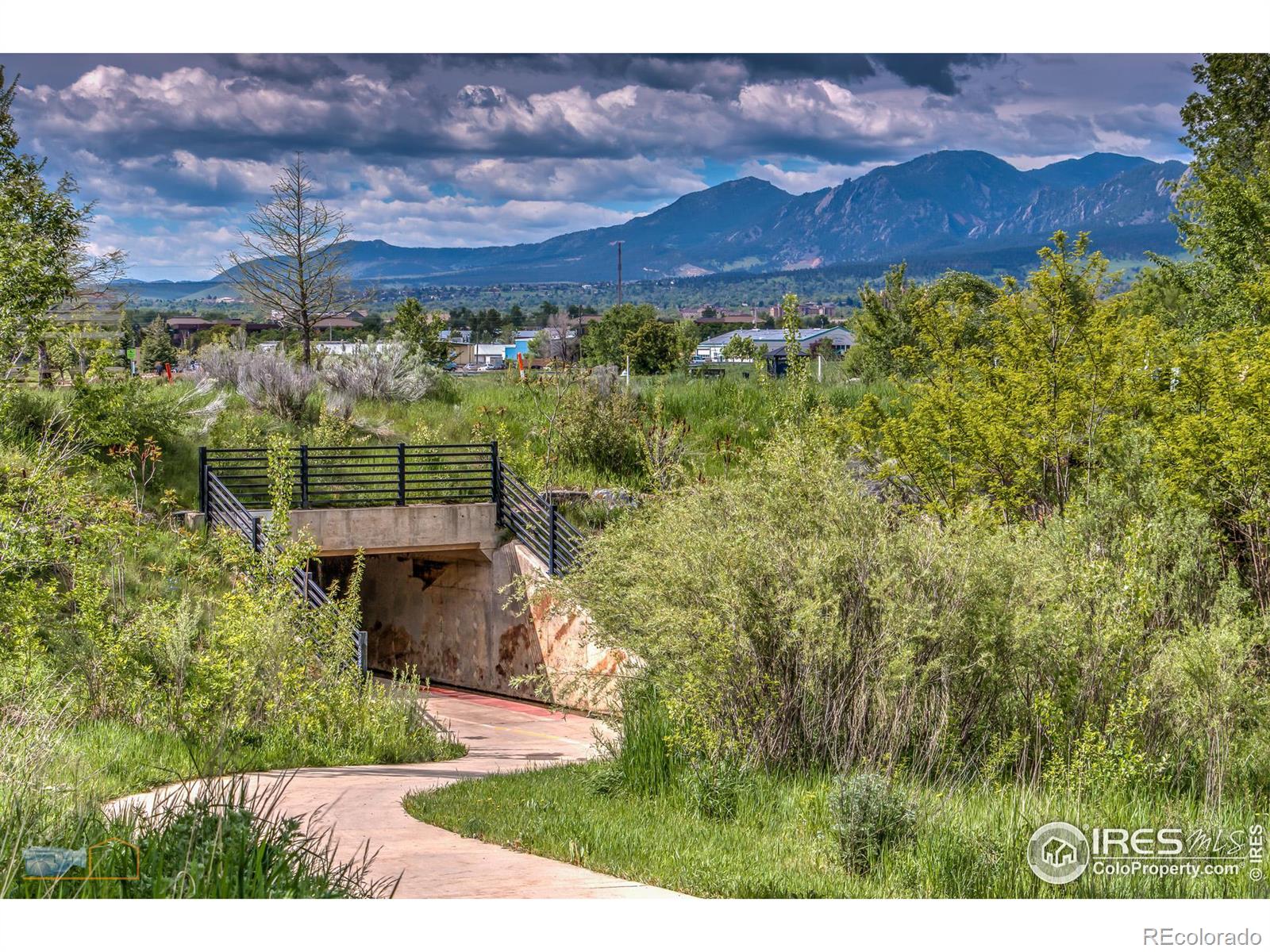 MLS Image #37 for 3104  bell drive,boulder, Colorado