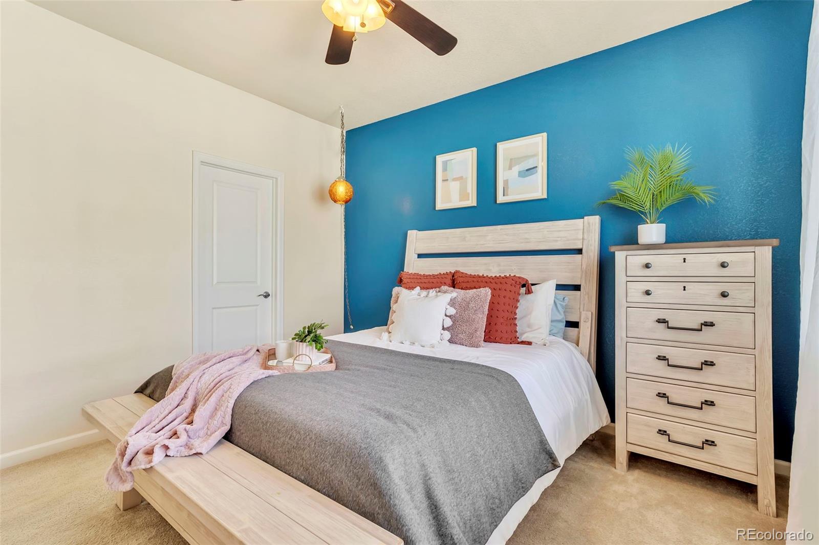 MLS Image #10 for 8065 e 21st avenue,denver, Colorado