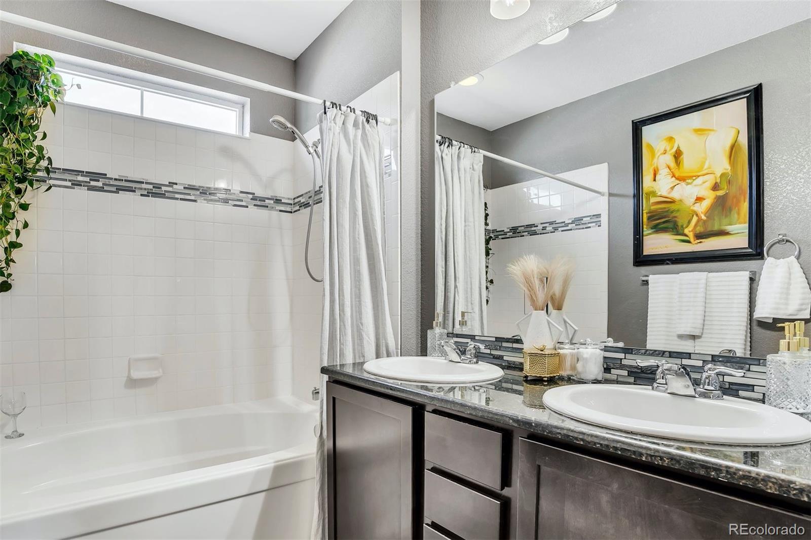 MLS Image #14 for 8065 e 21st avenue,denver, Colorado