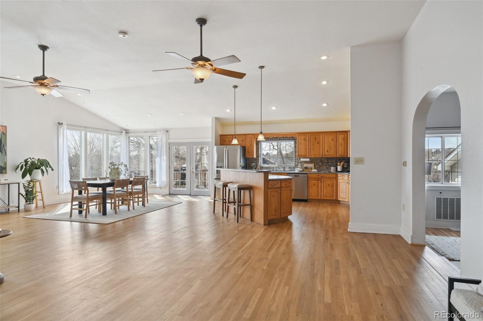 CMA Image for 5990 w 8th avenue,Lakewood, Colorado