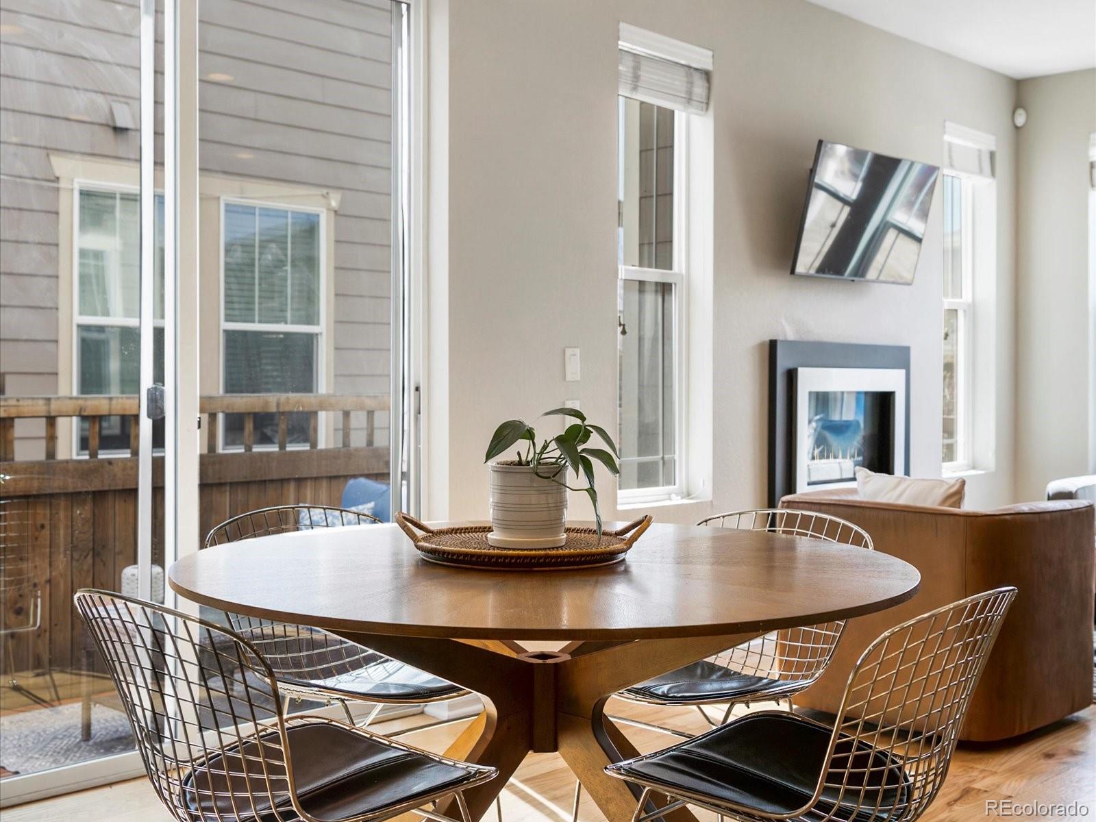 MLS Image #12 for 11049 e 28th place,denver, Colorado